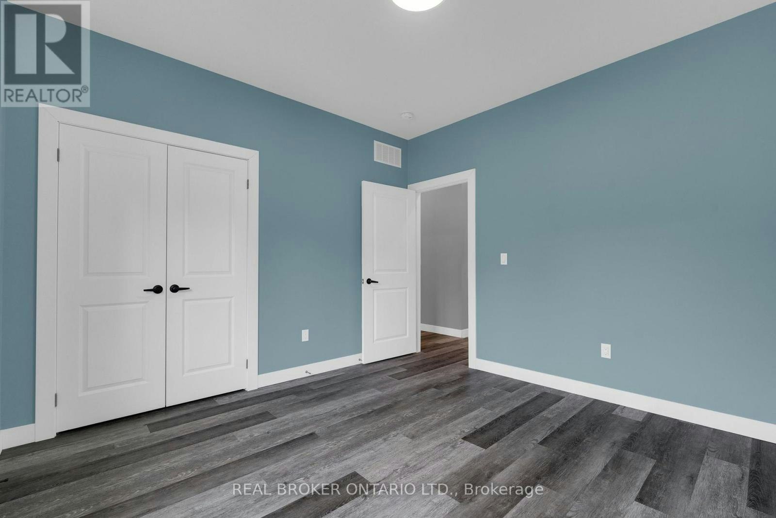 46 Brick Pond Road, Severn, ON, L0K 1E0 - 28