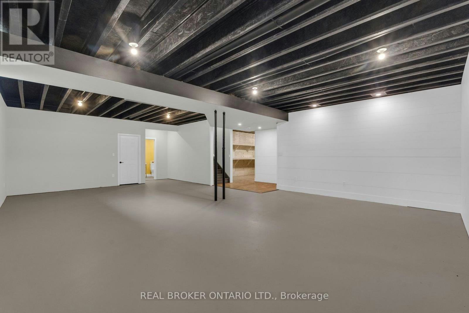 46 Brick Pond Road, Severn, ON, L0K 1E0 - 34