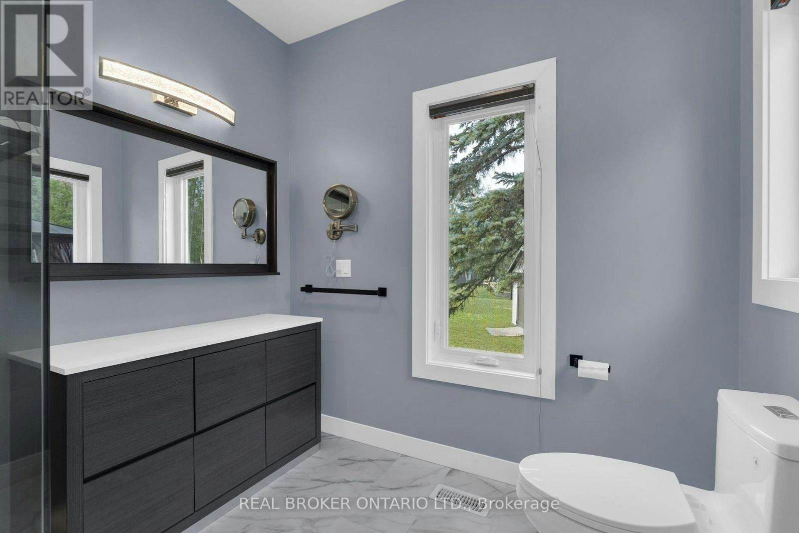 46 Brick Pond Road, Severn, ON, L0K 1E0 - 24