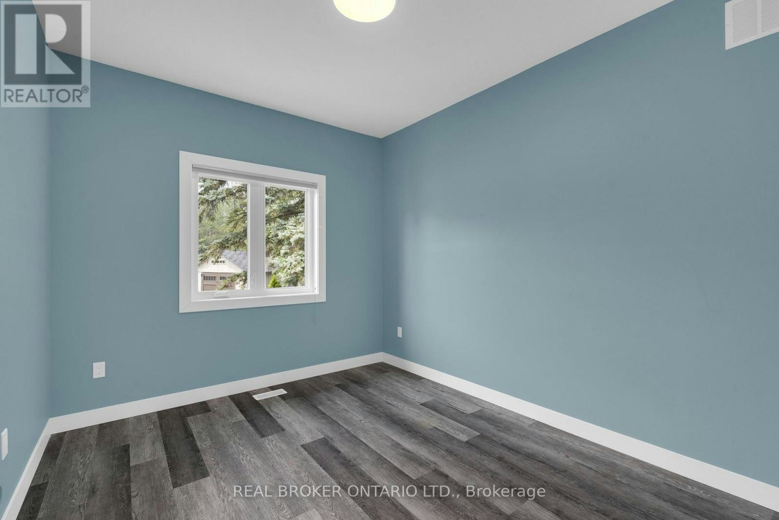 46 Brick Pond Road, Severn, ON, L0K 1E0 - 27