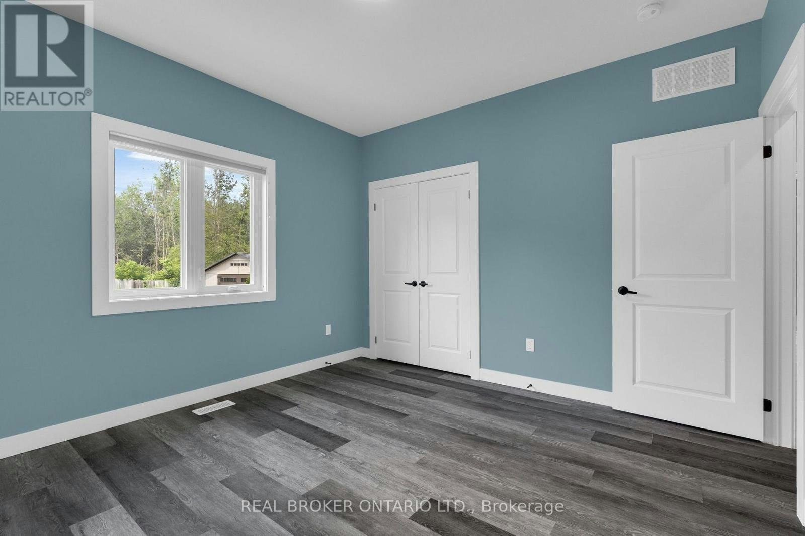 46 Brick Pond Road, Severn, ON, L0K 1E0 - 30