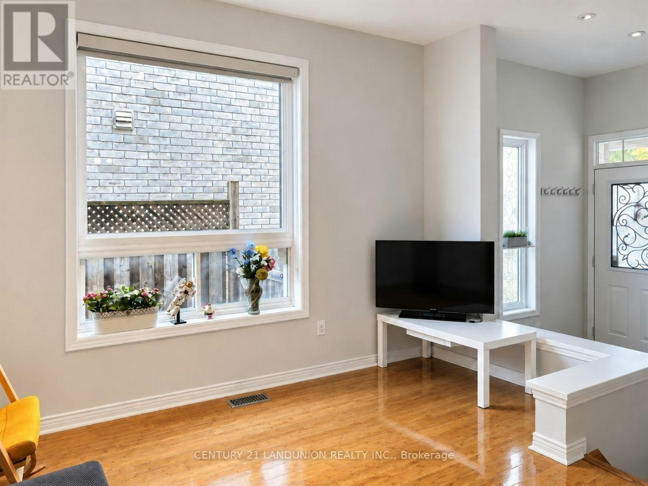 52 Kentley Street, Markham, ON, L6C 3G2 - 5