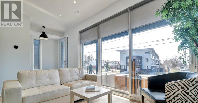 1 711a Carsons Road, Ottawa, ON, K1K 2H2 - 7