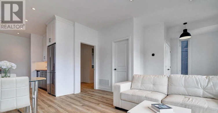 1 711a Carsons Road, Ottawa, ON, K1K 2H2 - 11