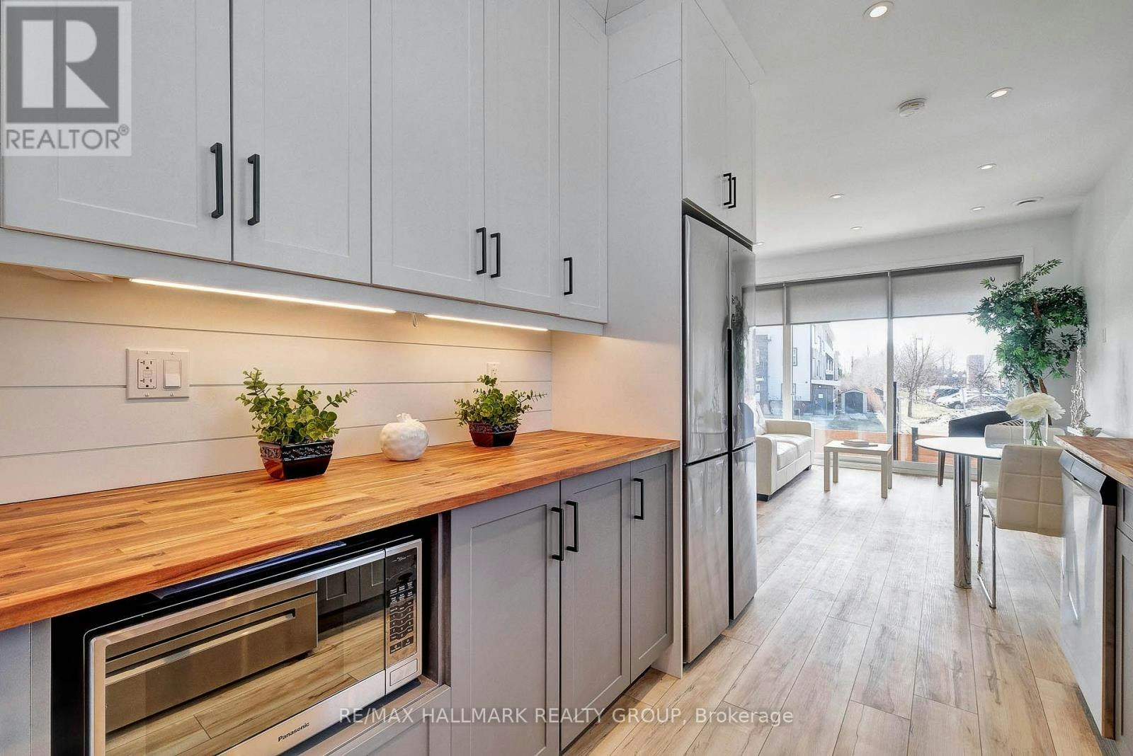 1 711a Carsons Road, Ottawa, ON, K1K 2H2 - 17