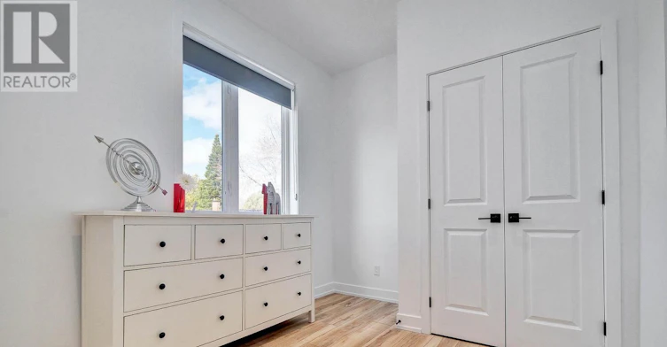 1 711a Carsons Road, Ottawa, ON, K1K 2H2 - 26