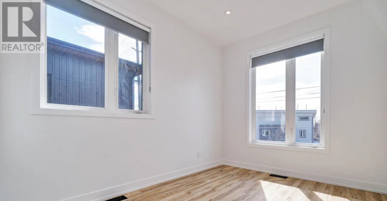 1 711a Carsons Road, Ottawa, ON, K1K 2H2 - 27
