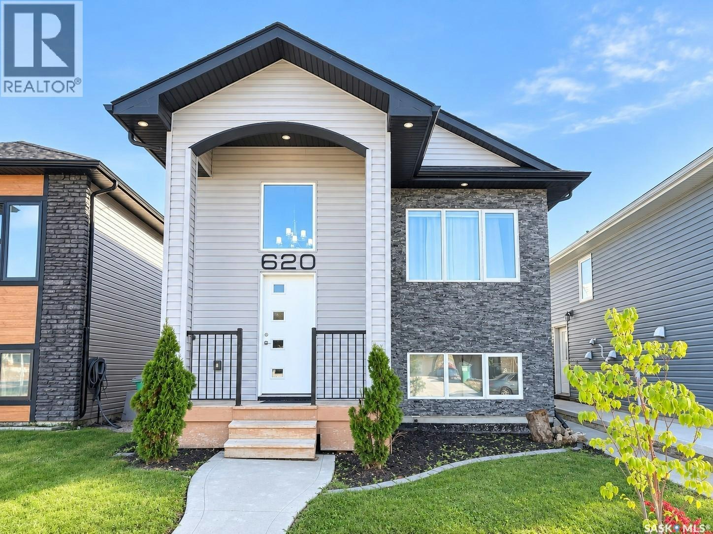 620 Ells Crescent, Saskatoon, SK, S7L 6K8