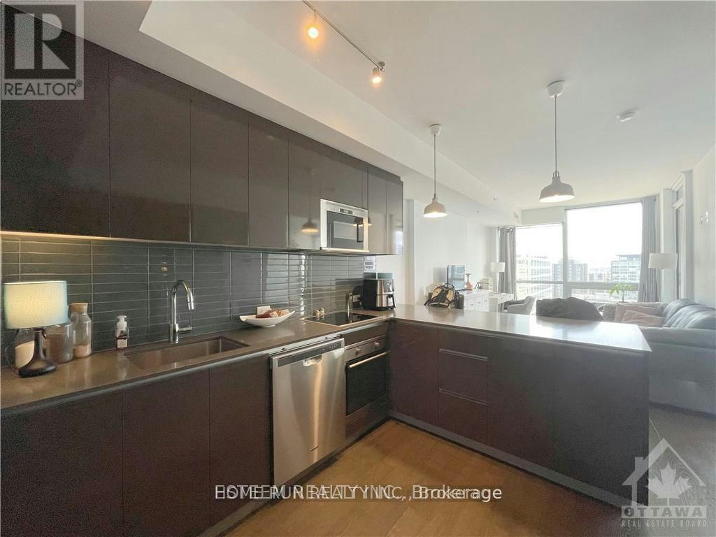 1602-199 Slater Street, Ottawa, ON, K1P 0C8 - 7