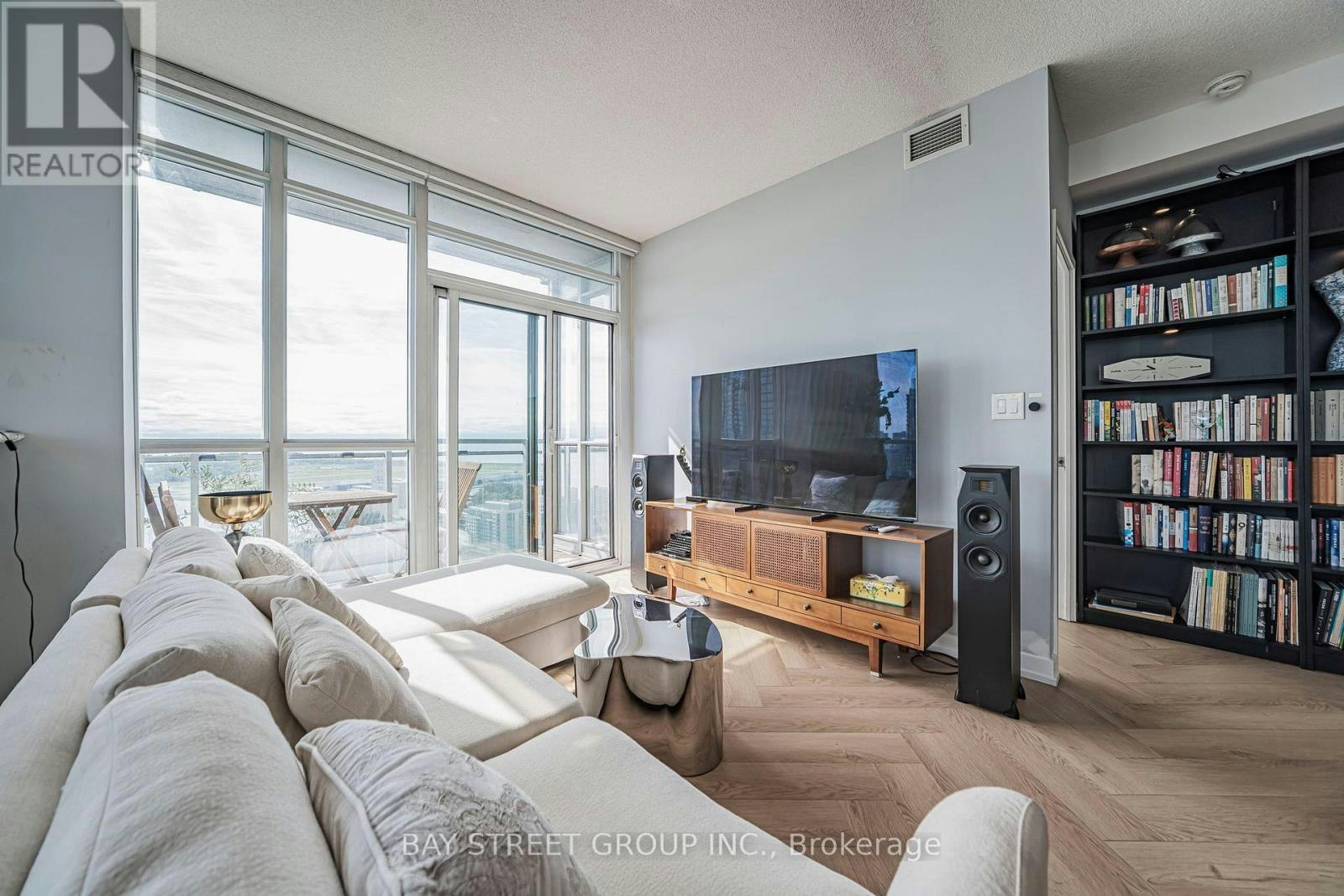 3206-15 Iceboat Terrace, Toronto, ON, M5V 4A5 - 12