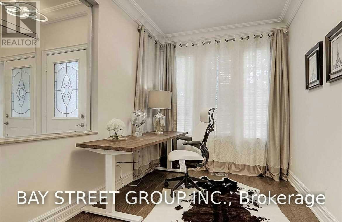 18 River Forest Street, Markham, ON, L3S 4H4 - 2