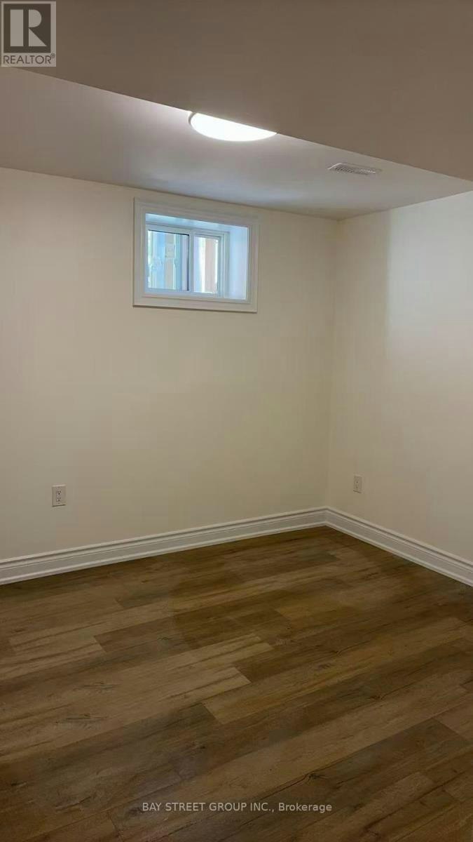 27 Sycamore Drive, Markham, ON, L3T 5V3 - 4