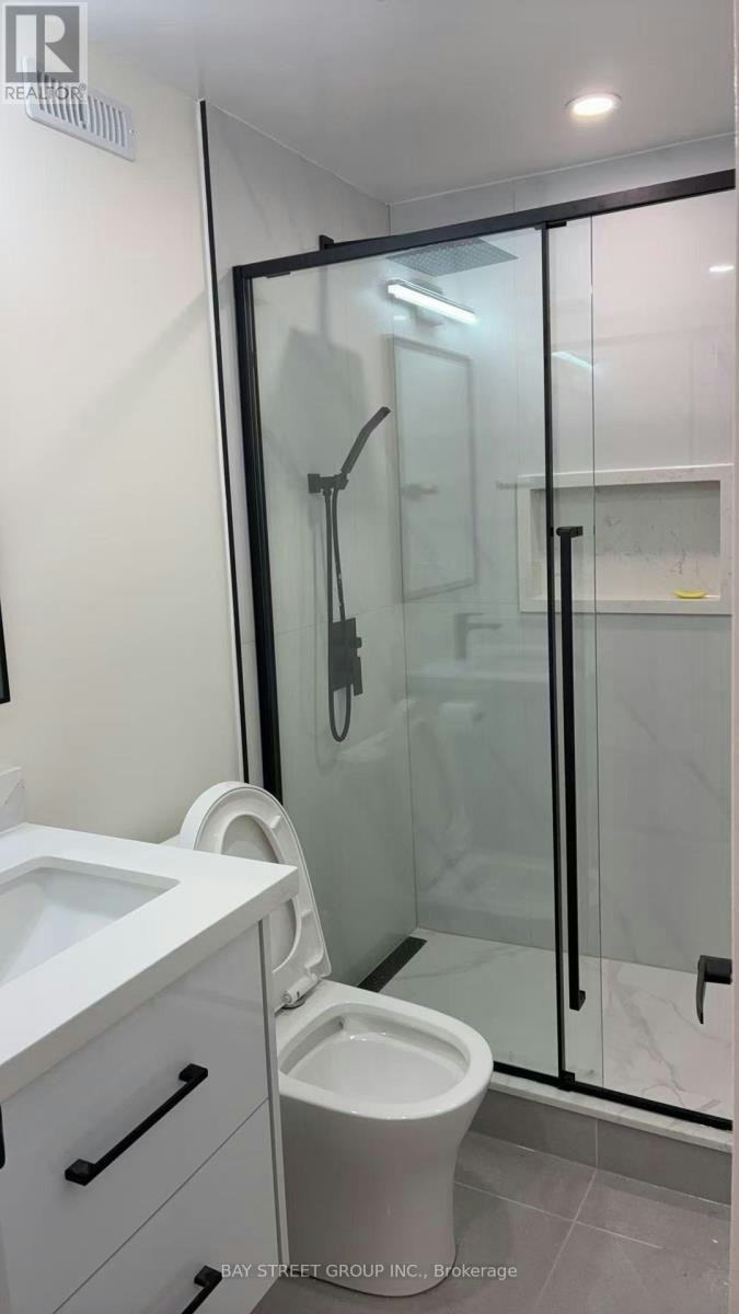 27 Sycamore Drive, Markham, ON, L3T 5V3 - 2