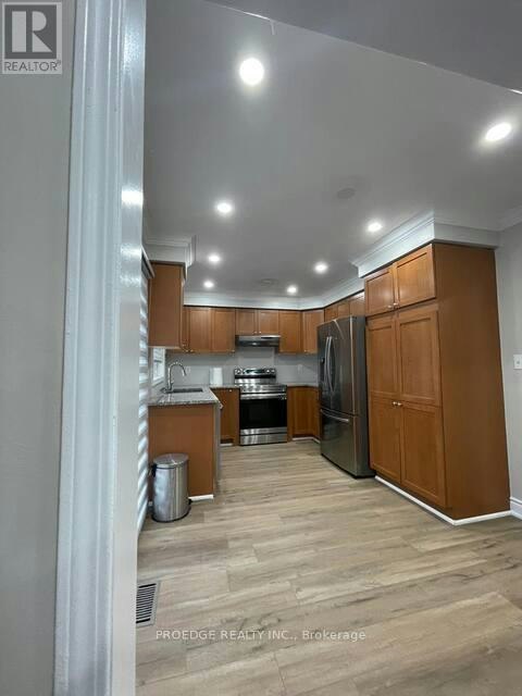 2357 Falkland Crescent, Oakville, ON, L6M 4Y1 - 4