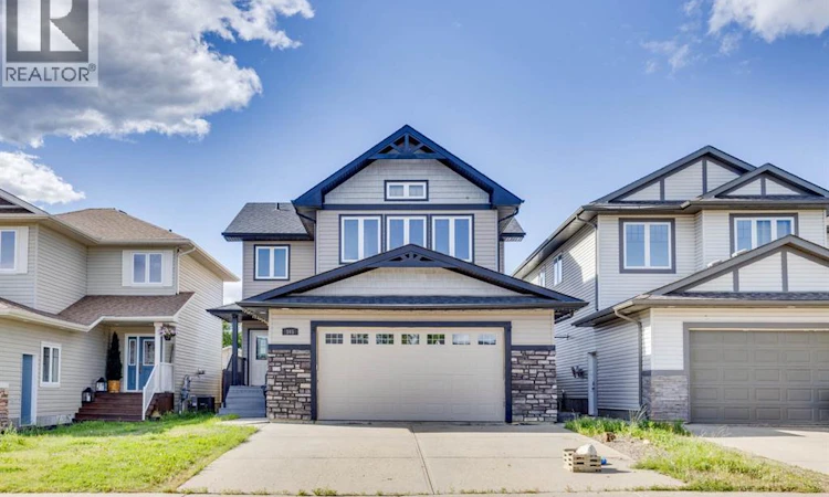 165 Lynx Crescent