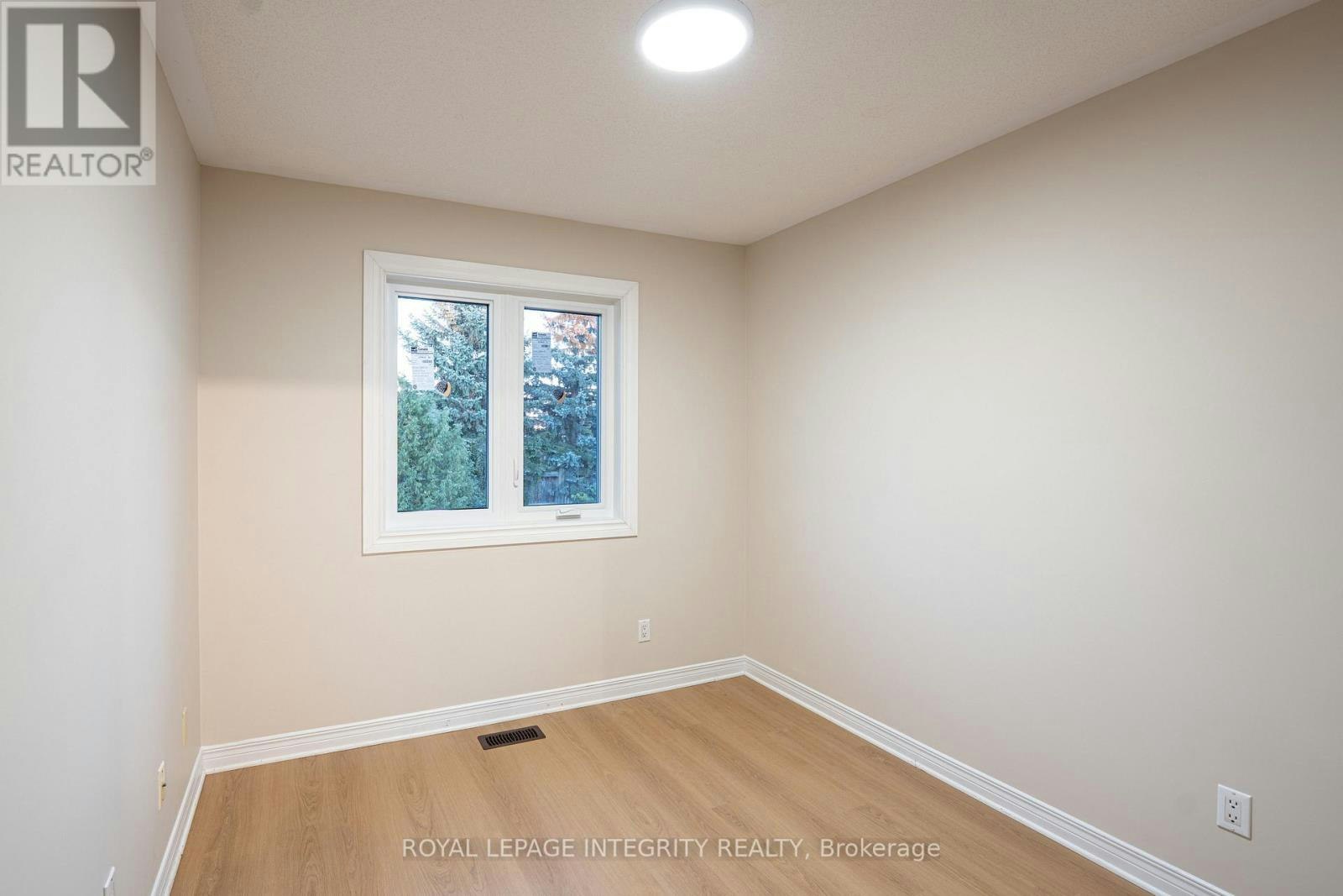 79 Forestglade Crescent, Ottawa, ON, K1G 5X4 - 12
