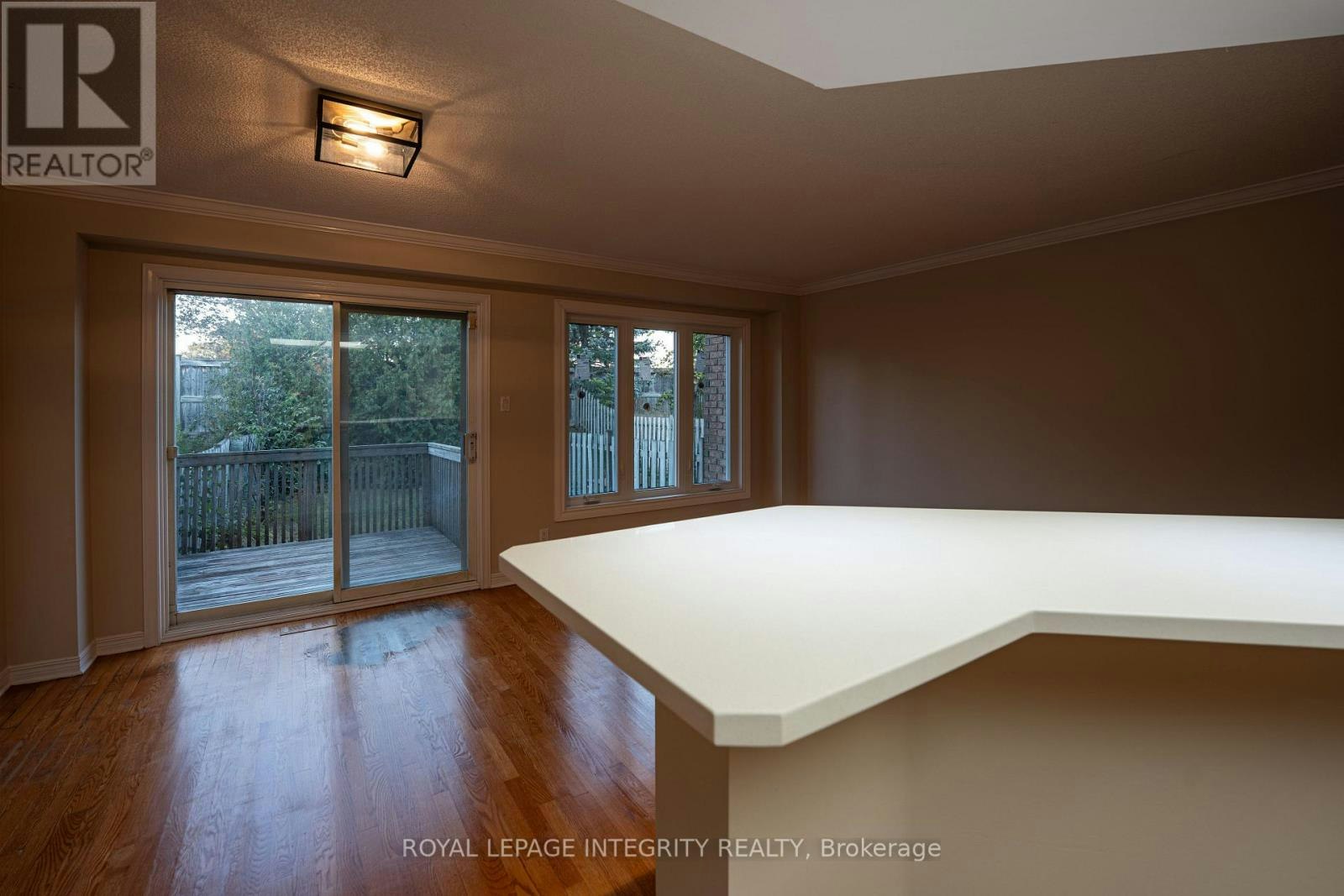 79 Forestglade Crescent, Ottawa, ON, K1G 5X4 - 8