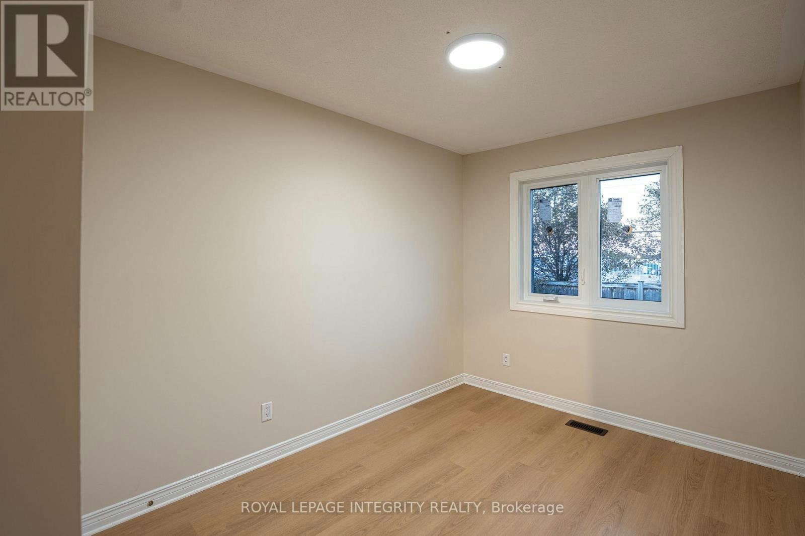 79 Forestglade Crescent, Ottawa, ON, K1G 5X4 - 13