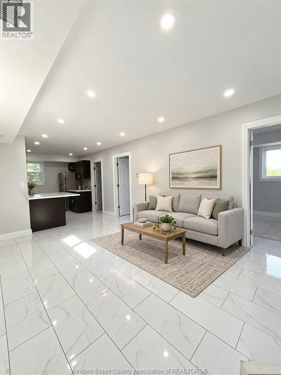 1315 Henry Ford Centre Drive, Windsor, ON, N8Y 2T9 - 6