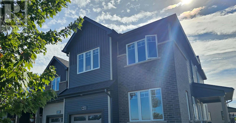 231 Tullaghan Heights, Manotick, ON, K2J 7B9 - 2