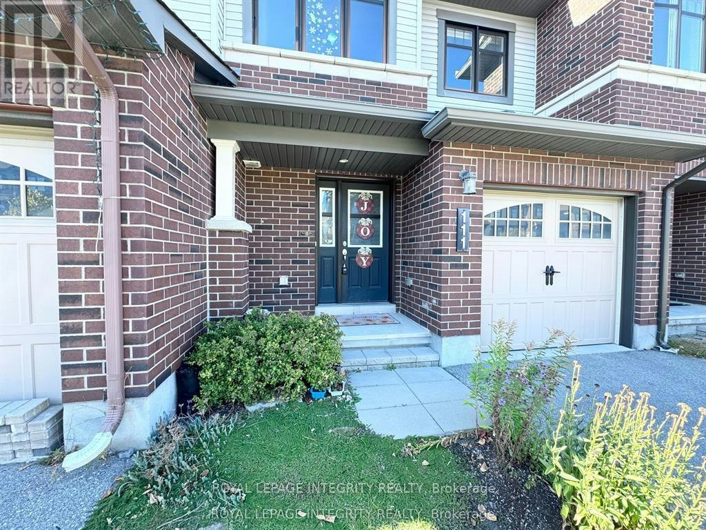 111 Sweetwater Lane, Ottawa, ON, K2T 0L1 - 3