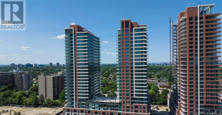 429-4010 Eglinton Avenue W, Toronto, ON, M9A 0G5