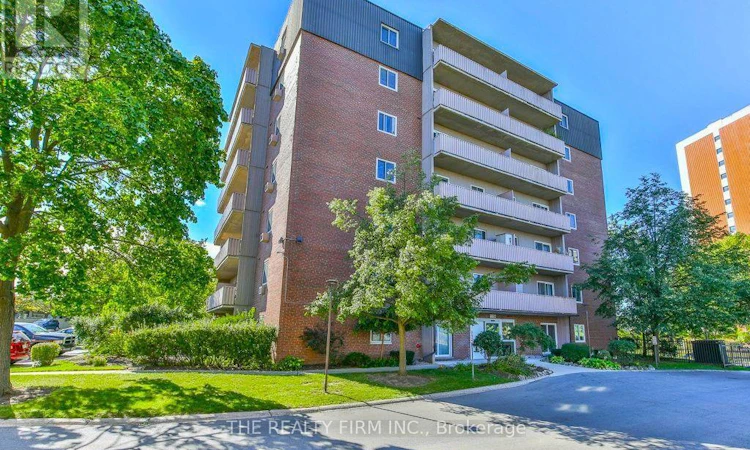 102-1106 Jalna Boulevard