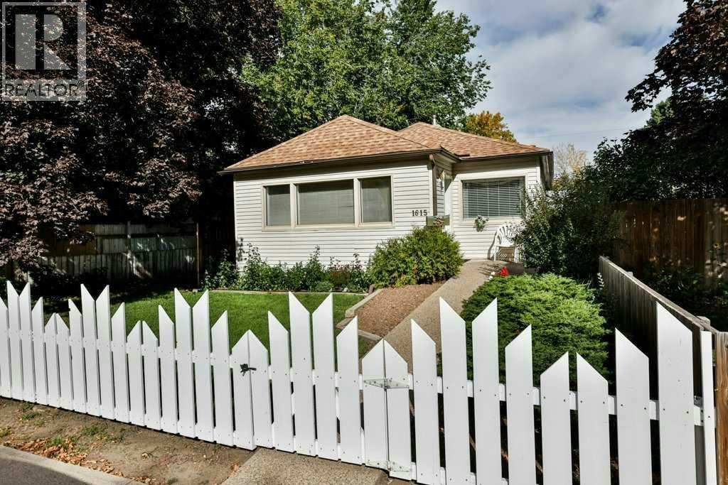 1615 5 Avenue N, Lethbridge, AB, T1H 0M2