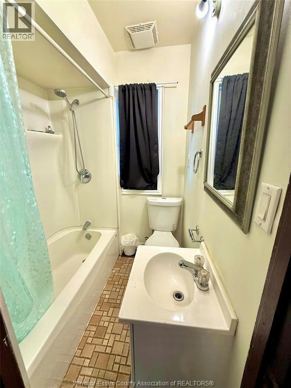 2244 Howard, Windsor, ON, N8X 3V1 - 6