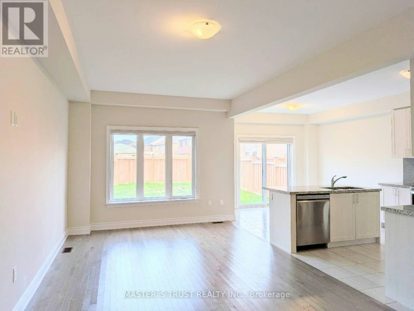 163 Heritage Street, Bradford West Gwillimbury, ON, L3Z 4M6 - 8