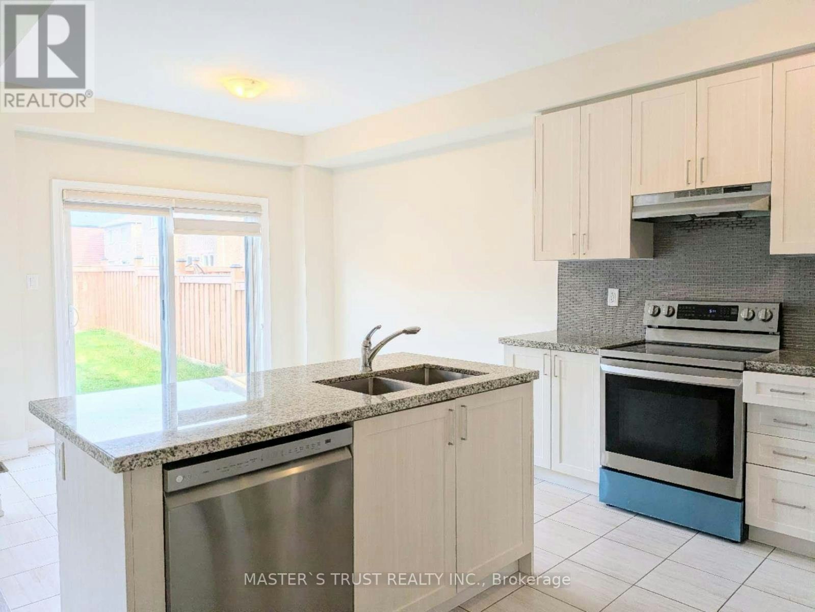 163 Heritage Street, Bradford West Gwillimbury, ON, L3Z 4M6 - 13