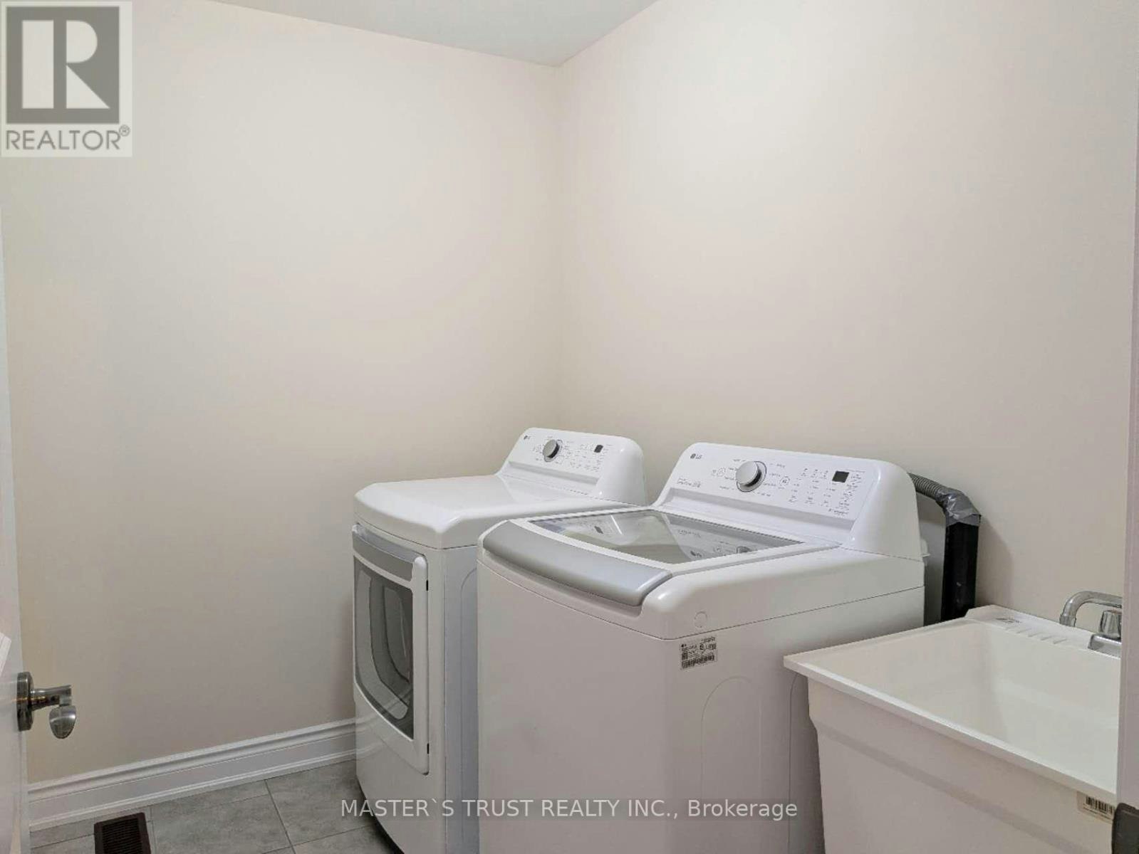 163 Heritage Street, Bradford West Gwillimbury, ON, L3Z 4M6 - 29