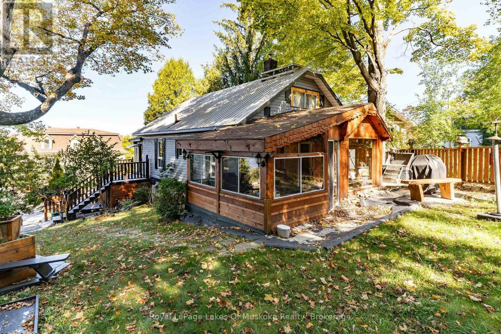 47 Main Street W, Huntsville, ON, P1H 1W9