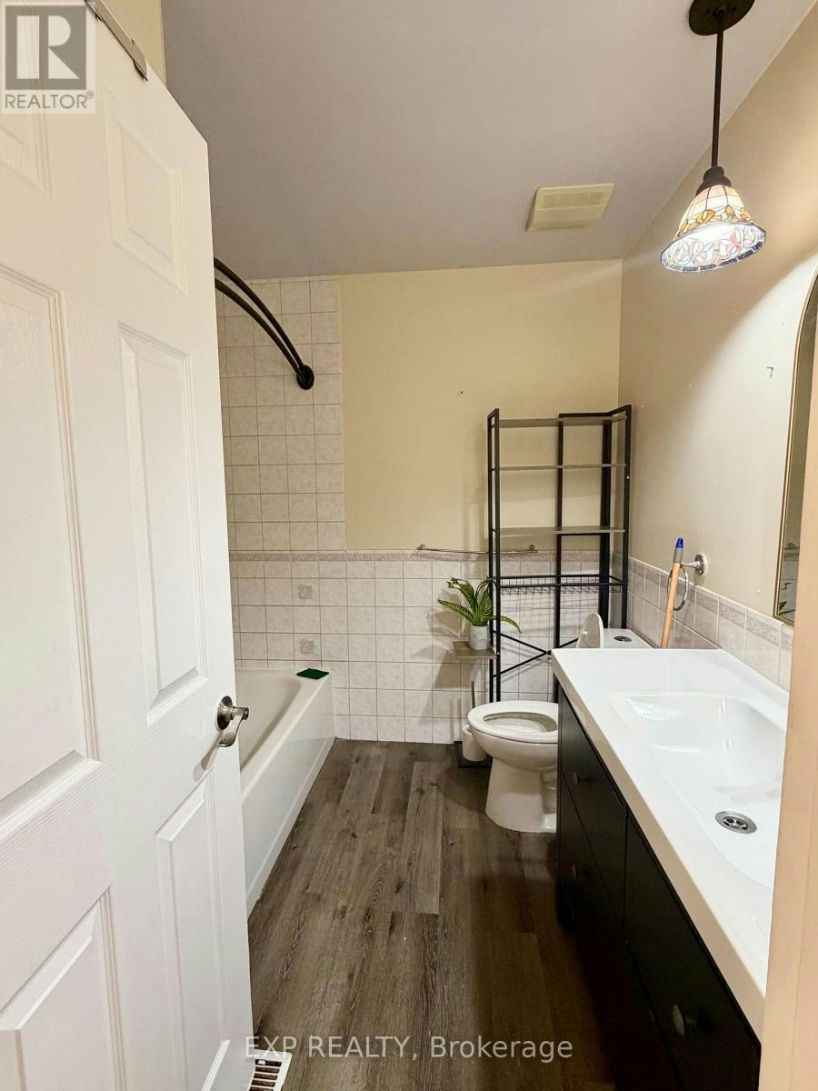 UPPER-119 Ingleside Drive, Kitchener, ON, N2M 2G9 - 8