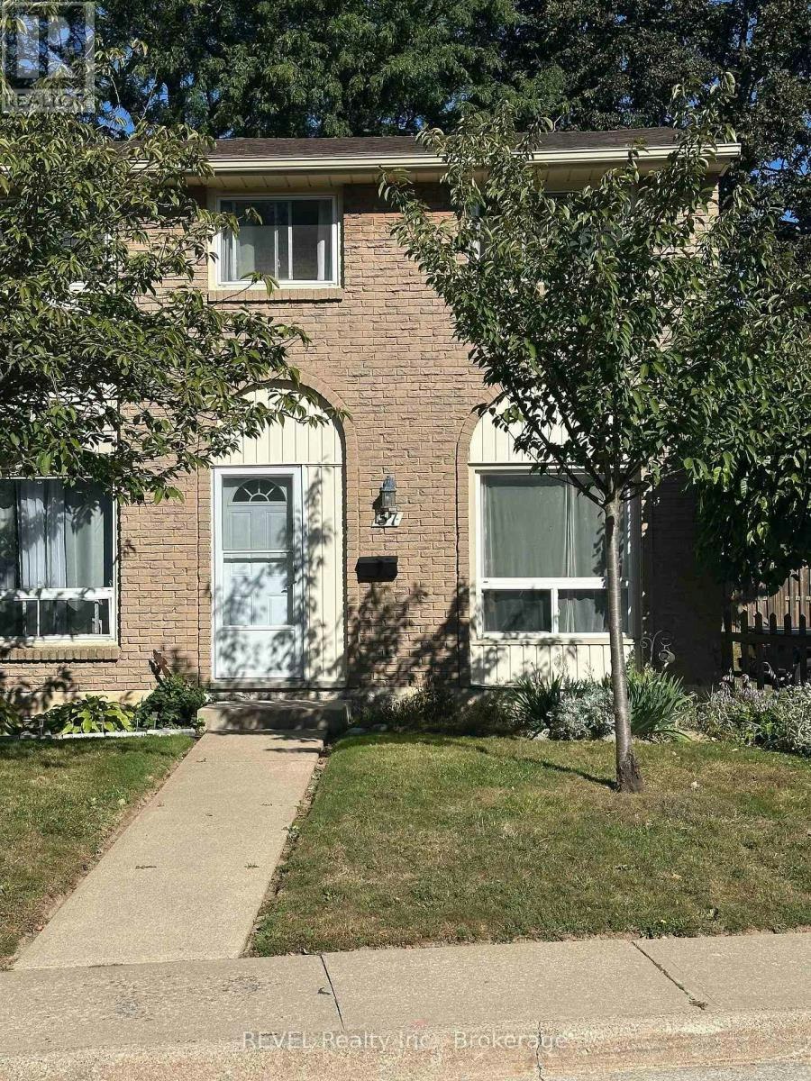 57-25 Linfield Drive, St. Catharines, ON, L2N 5T7