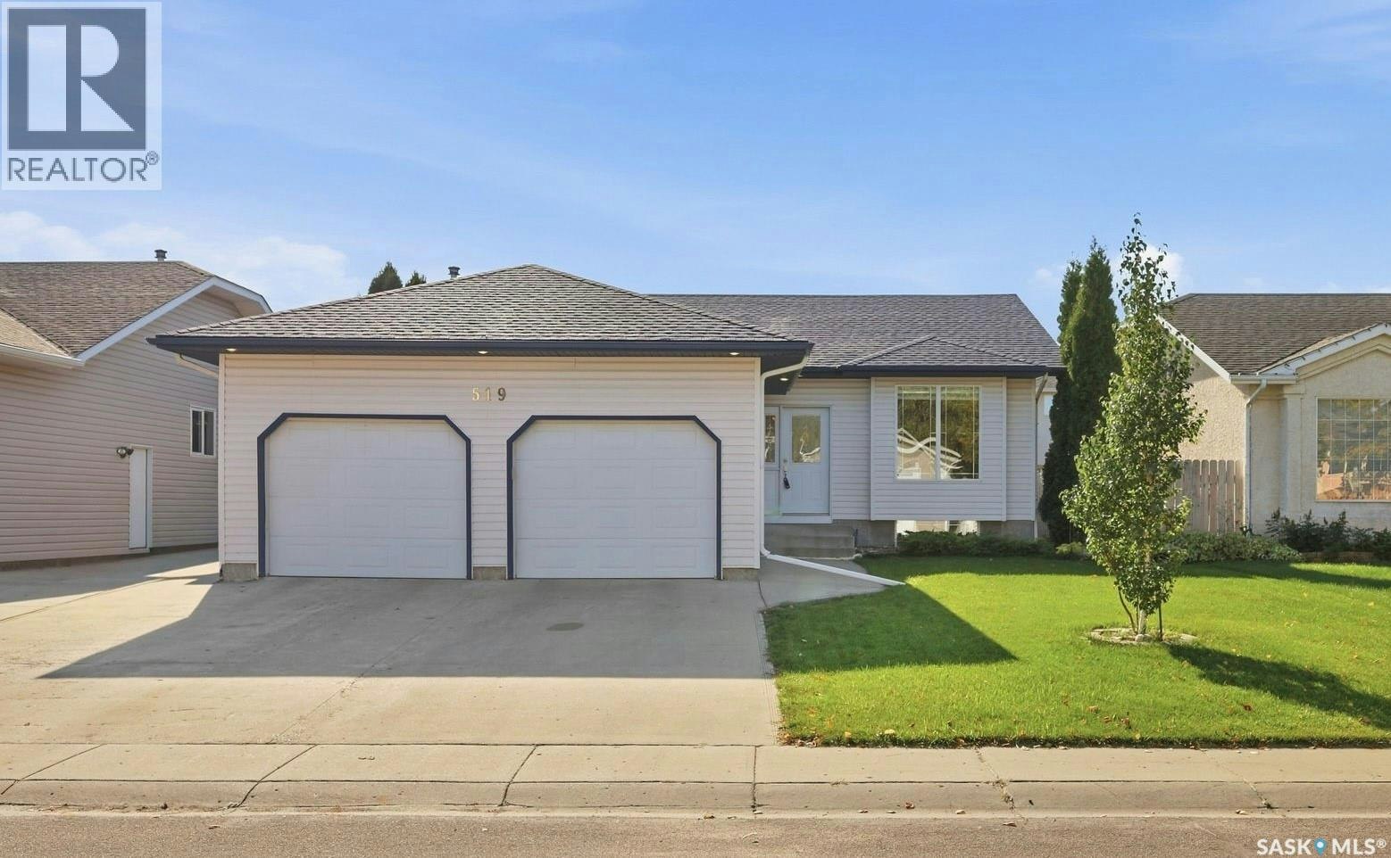 519 Beerling Crescent, Saskatoon, SK, S7S 1K5