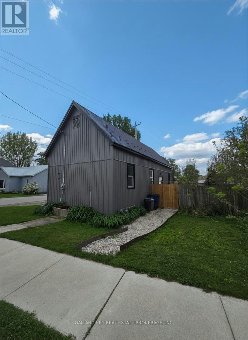 22933 Hagerty Road, Newbury, ON, N0L 1Z0