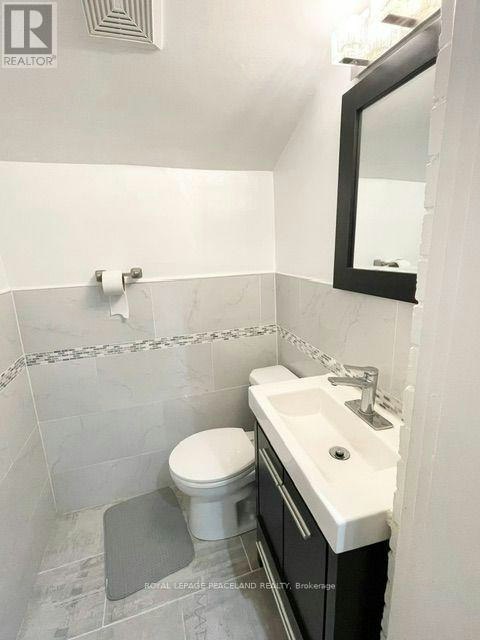 606 Coxwell Avenue, Toronto, ON, M4C 3B6 - 9