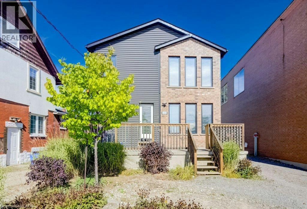 1-1242 King Street E, Kitchener, ON, N2G 2N6
