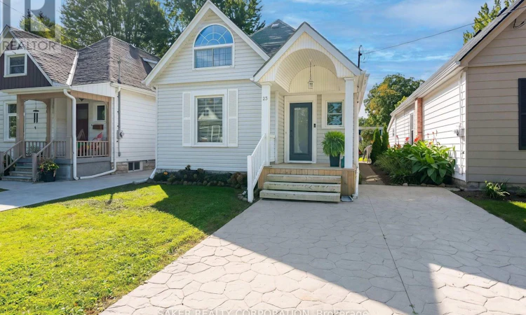 23 Maple Street