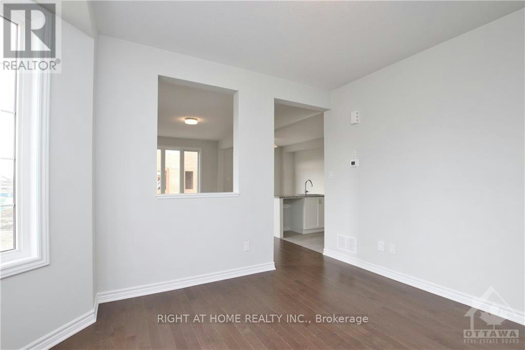 106 Mesa Drive, Ottawa, ON, K2J 6V9 - 13
