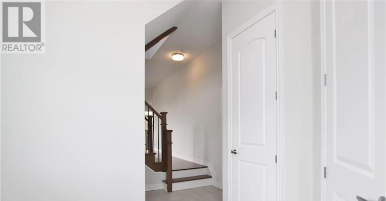 106 Mesa Drive, Ottawa, ON, K2J 6V9 - 5