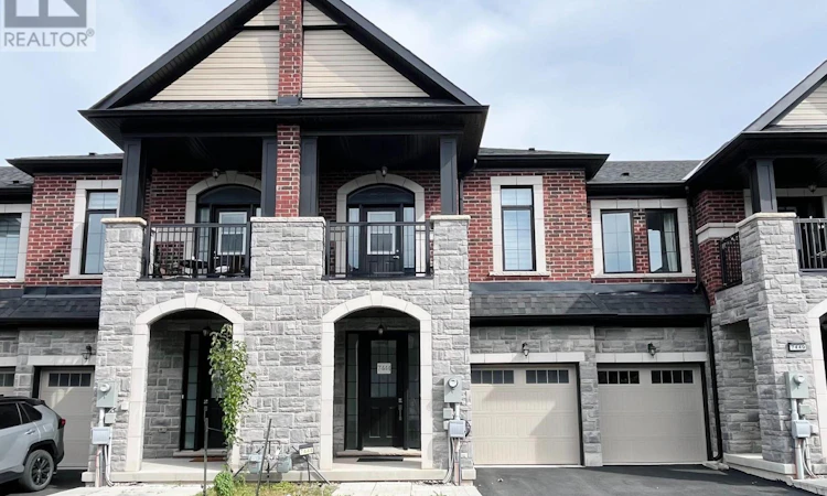 25-7444 Baycrest Common