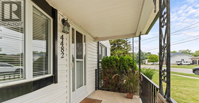 4482 Grand Marais Road East, Windsor, ON, N8W 1X7 - 2