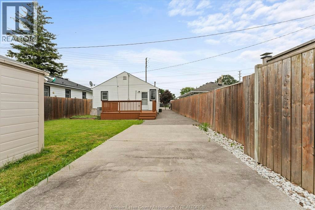 4482 Grand Marais Road East, Windsor, ON, N8W 1X7 - 25