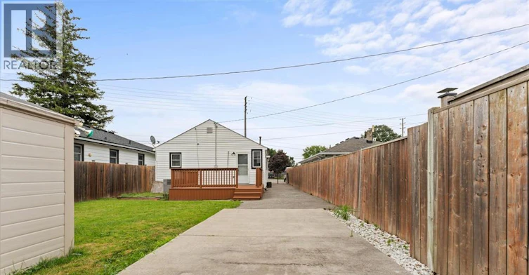 4482 Grand Marais Road East, Windsor, ON, N8W 1X7 - 25