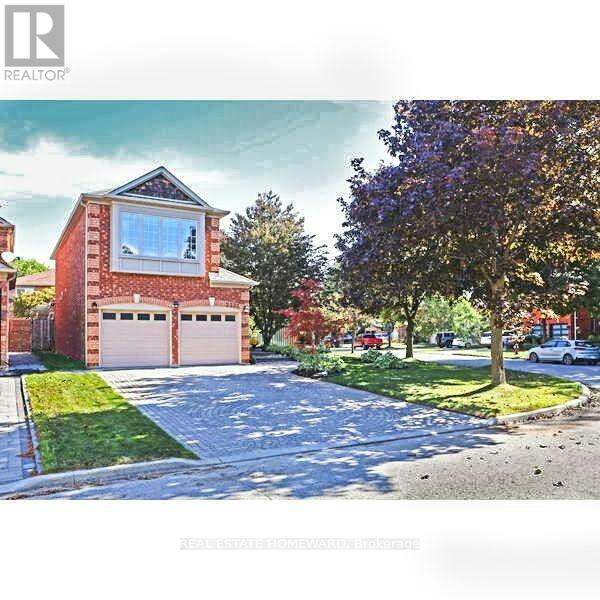3332 Forrestdale Circle, Mississauga, ON, L5N 6X5