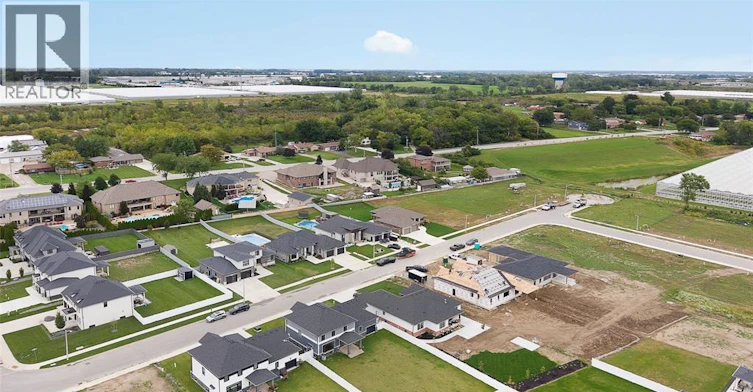 1933 Villa Canal Drive, Kingsville, ON, N9Y 0G5 - 44