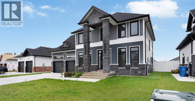 1933 Villa Canal Drive, Kingsville, ON, N9Y 0G5 - 3