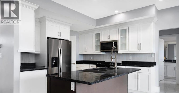 1933 Villa Canal Drive, Kingsville, ON, N9Y 0G5 - 18